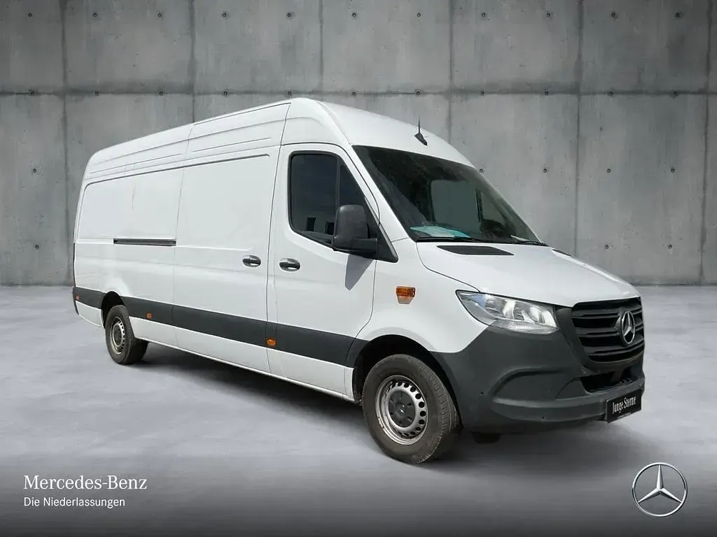 Gebraucht Mercedes Sprinter 170 PS (125 kW) 2024 Weiß Van