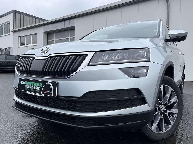 Brilliantsilber Gebraucht 2021 Skoda Karoq Drive SUV | 27.860 € (Guter Preis) - Bild 1/4