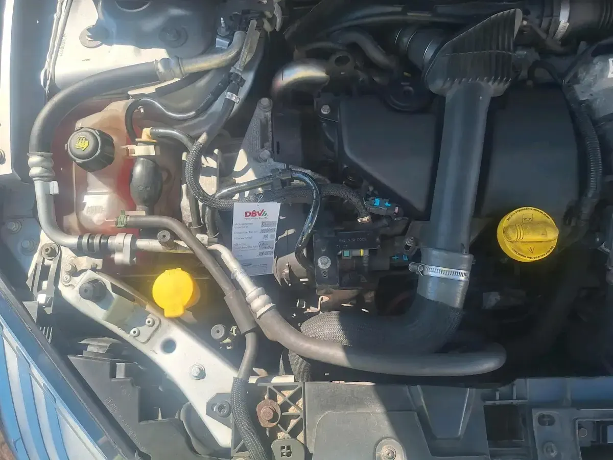 Gebraucht Renault Mégane GrandTour 95 PS (69 kW) 2014 Silber Kombi