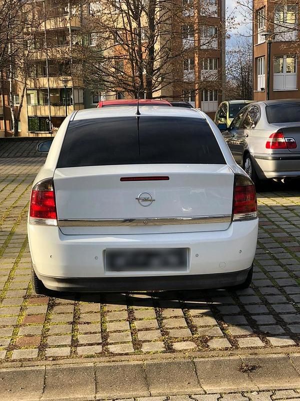 Second-hand Opel Vectra 2002 Alb Berlinǎ