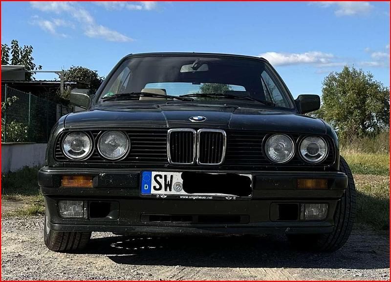 Gebraucht BMW 325 Cabriolet 171 PS (125 kW) 1986 Grün Cabrio