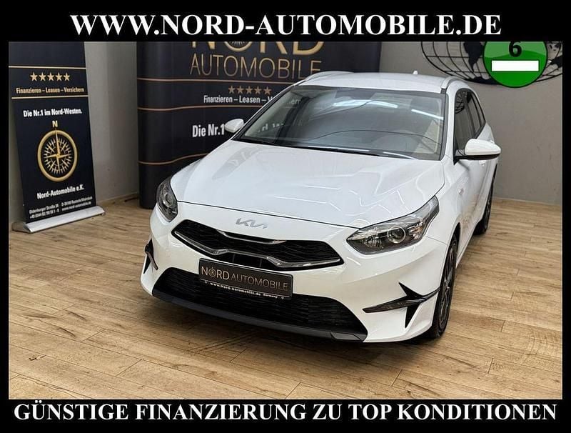 Weiß Neu 2025 Kia Ceed Sportswagon Kombi | 19.900 € (Superpreis) - Bild 1/3