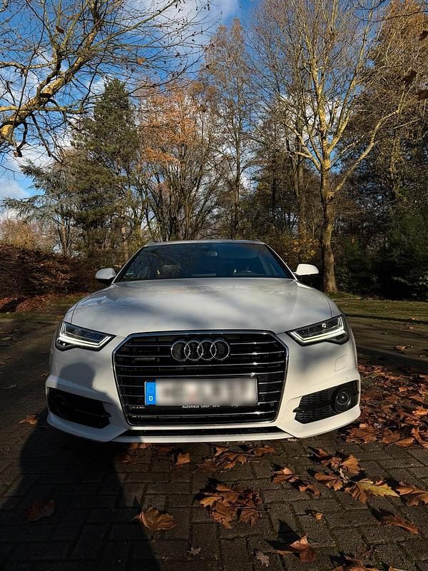 Weiß Gebraucht 2017 Audi A6 Comfort Kombi | 18.500 € (Fairer Preis) - Bild 1/4