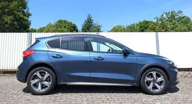 Second-hand Ford Focus Active 150 CP (110 kW) 2021 Albastru Berlinǎ