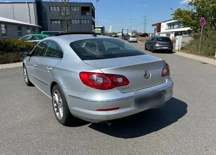 Używany VW CC 169 KM (124 kW) 2009 Sedan/Limuzyna