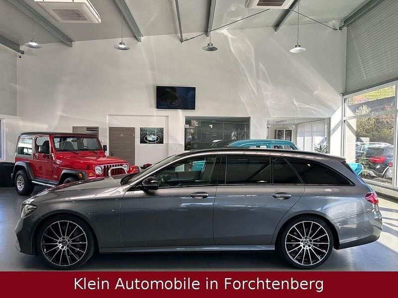 Gebraucht Mercedes E350 AMG line 286 PS (210 kW) 2019 Grau Limousine