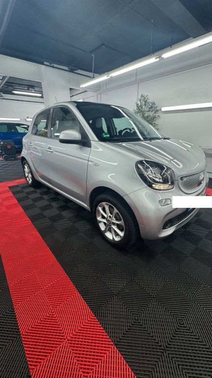 Grau Gebraucht 2014 Smart ForFour Passion Cabrio | 4.400 € (Guter Preis) - Bild 1/4