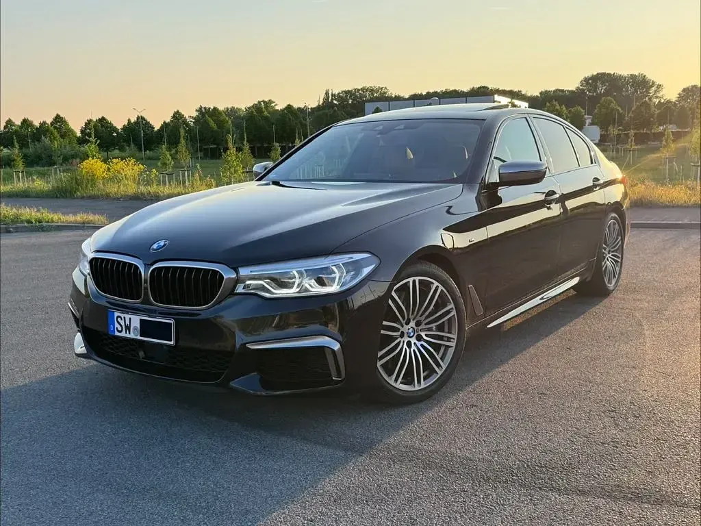 Gebraucht BMW M550 Performance 462 PS (339 kW) 2018 Schwarz Limousine