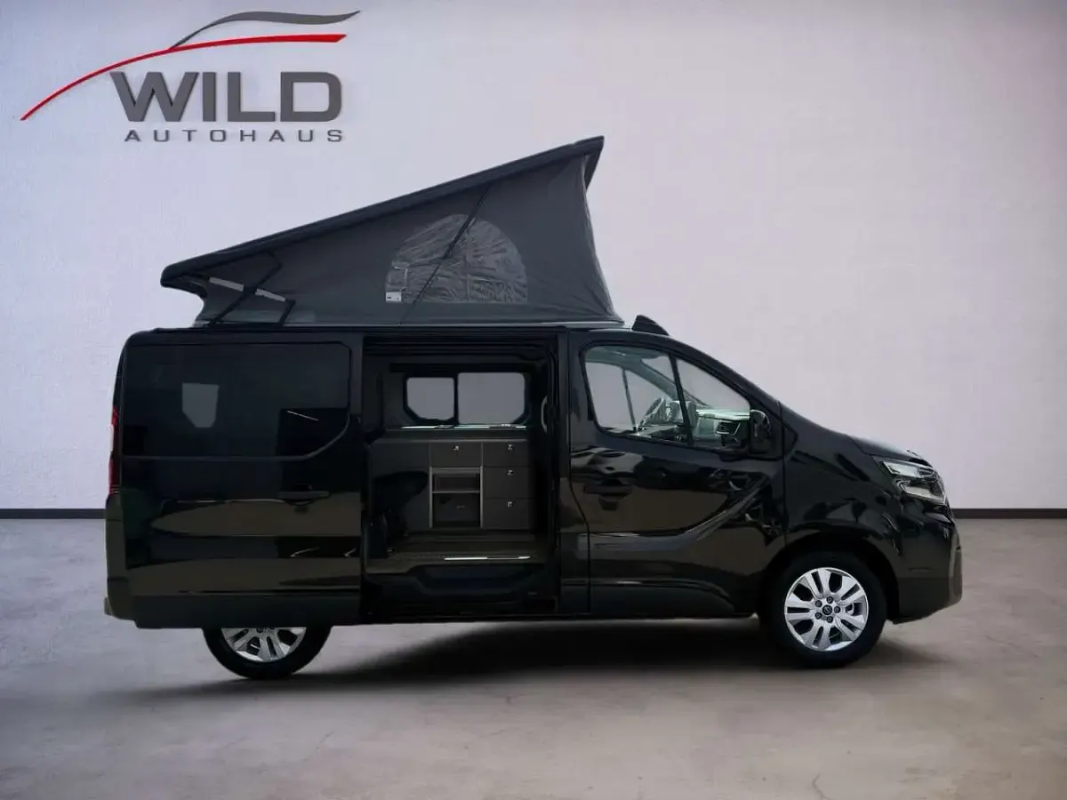 Neu Nissan Primastar 170 PS (125 kW) 2026 Midnight black Van / Kleinbus