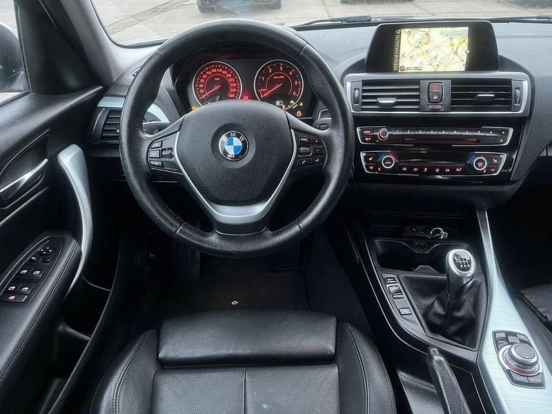 Gebraucht BMW 120 Sport Line 190 PS (139 kW) 2016 Silber Kleinwagen