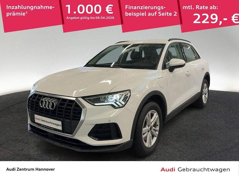 Gebraucht Audi Q3 Ambiente 245 PS (180 kW) 2022 Gletscherweiß metallic SUV