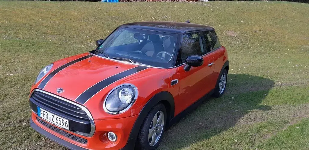 Gebraucht Mini Cooper 136 PS (100 kW) 2020 Rot Kleinwagen