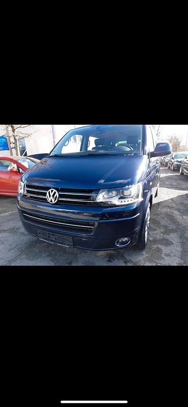 Gebraucht VW Multivan 179 PS (131 kW) 2013 Blau Van
