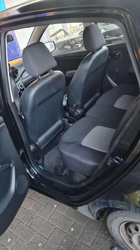 Gebraucht Hyundai i10 67 PS (49 kW) 2008 Schwarz Kleinwagen