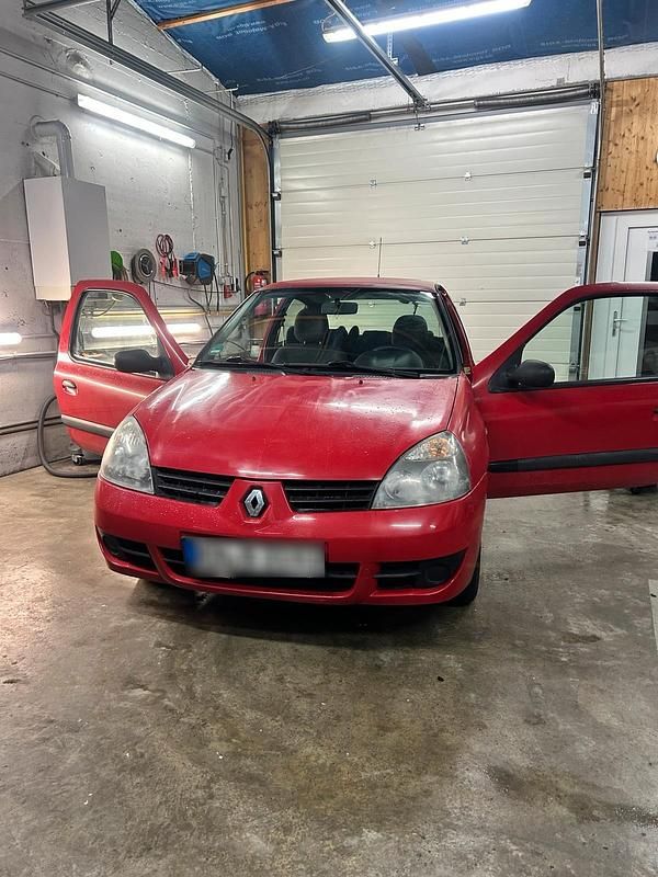 Gebraucht Renault Clio II 58 PS (42 kW) 2006 Rot Kleinwagen