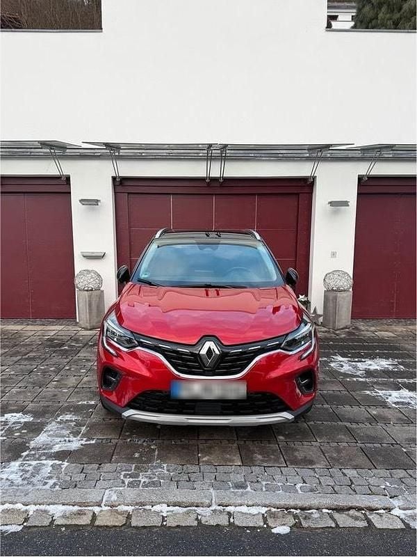Gebraucht Renault Captur Intens 160 PS (117 kW) 2021 Rot SUV
