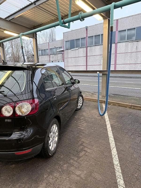 Gebraucht VW Golf Plus Cross 115 PS (84 kW) 2006 Schwarz Van / Kleinbus