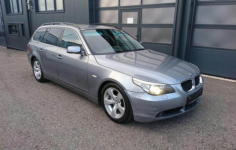 Grau Gebraucht 2005 BMW 535 Performance Kombi | 5.990 € (Superpreis) - Bild 1/4
