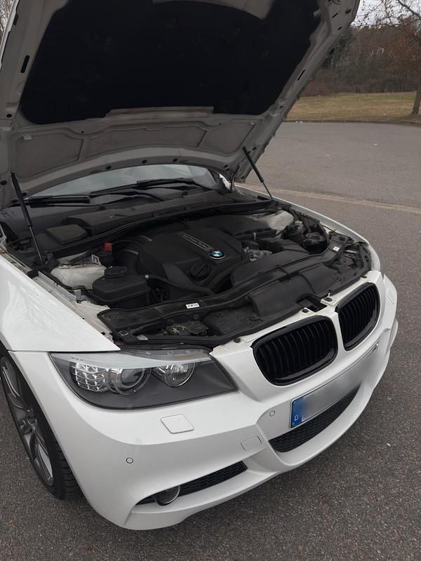 Gebraucht BMW 335 M Performance 306 PS (225 kW) 2011 Weiß Kombi