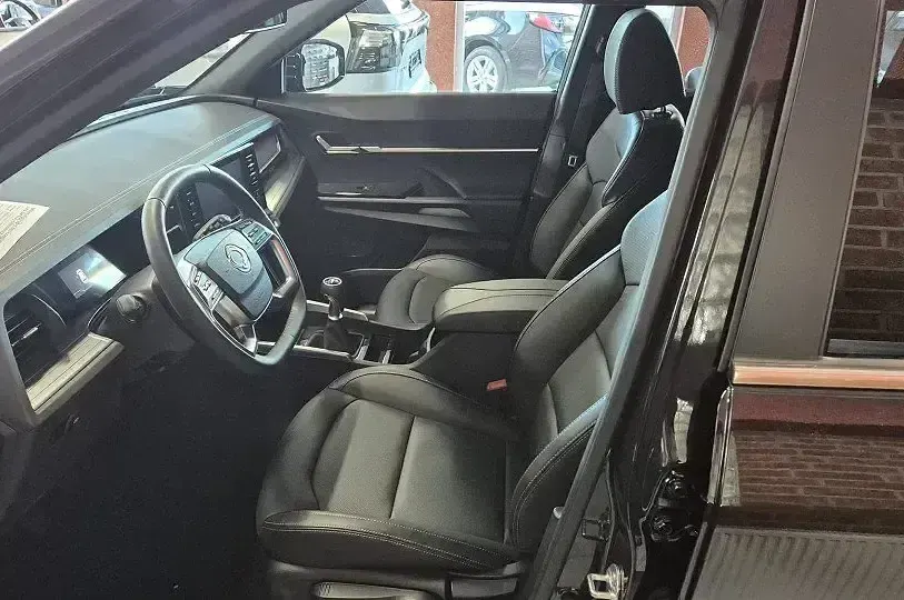 Gebraucht KGM Torres 163 PS (119 kW) 2025 Space black SUV