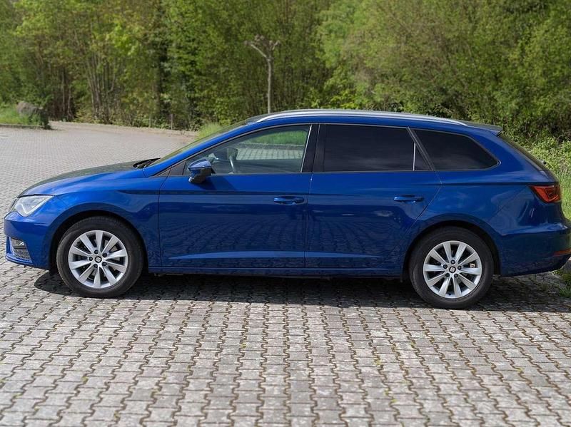 Second-hand Seat Leon ST 116 CP (85 kW) 2019 Albastru Break