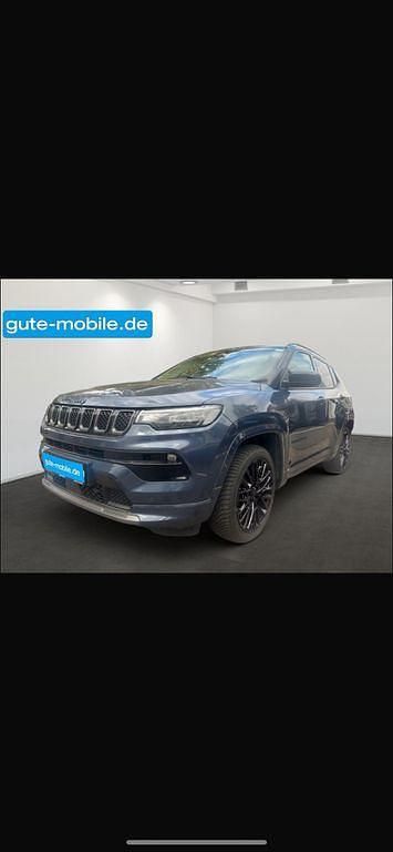 Blau blue shade metallic clear coat Gebraucht 2022 Jeep Compass SUV | 21.490 € (Superpreis) - Bild 1/4