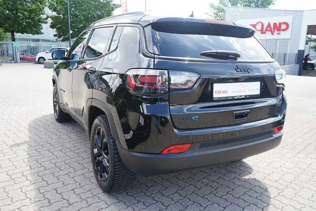 Gebraucht Jeep Compass 241 PS (177 kW) 2022 Alpine white SUV