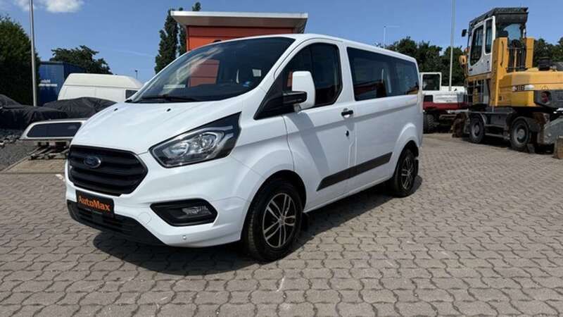 Weiß Gebraucht 2020 Ford Transit Custom Kombi | 27.799 € (Etwas zu teuer) - Bild 1/4