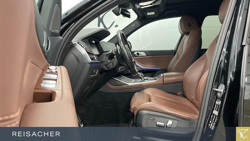 Gebraucht BMW X7 Efficient Dynamics 340 PS (250 kW) 2022 Saphirschwarz metallic SUV