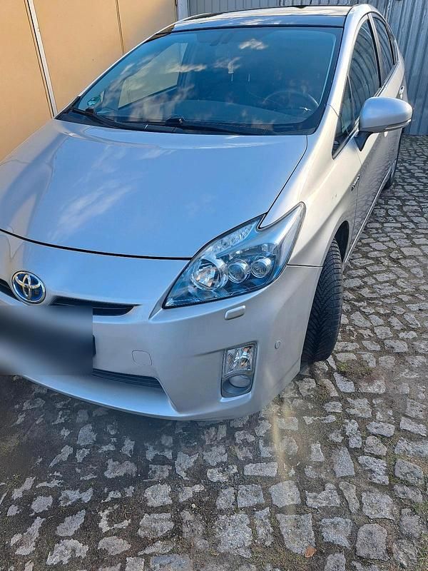 Gebraucht Toyota Prius Executive 99 PS (72 kW) 2009 Silber Kleinwagen