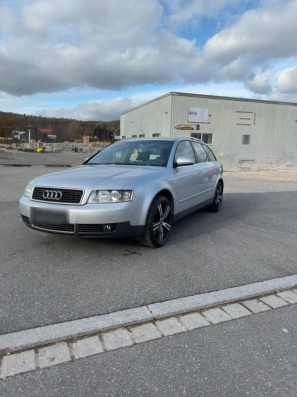 Gebraucht Audi A4 S-Line 163 PS (119 kW) 2003 Grau Kombi