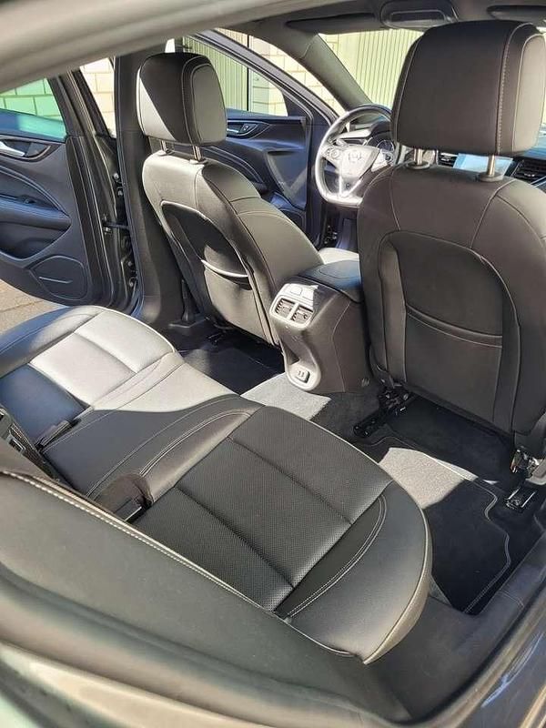 Gebraucht 2018 Opel Insignia Country Tourer Sport Limousine | 16.300 € (Fairer Preis) - Bild 1/4