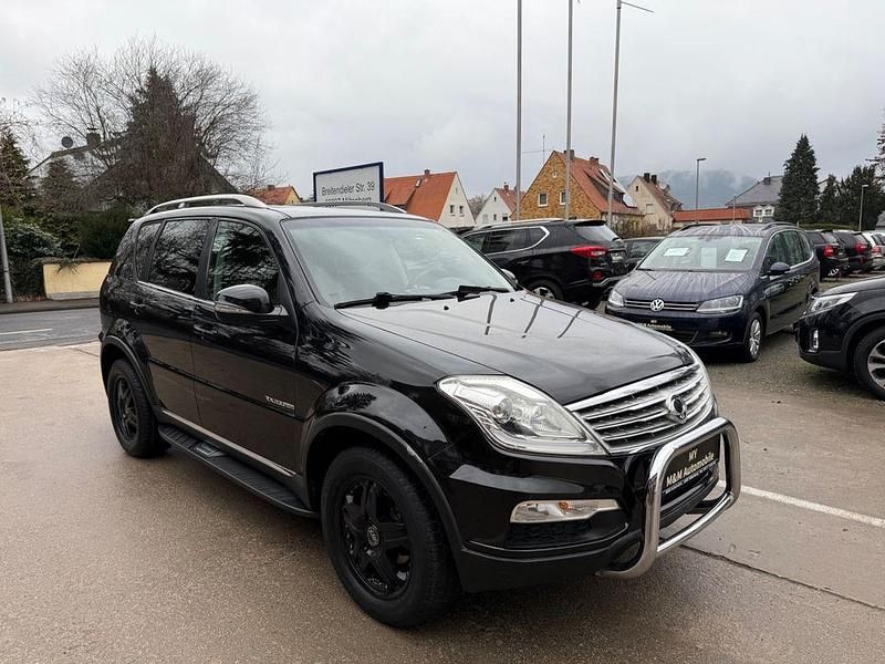 Gebraucht Ssangyong (KGM) Rexton 155 PS (114 kW) 2015 Schwarz SUV