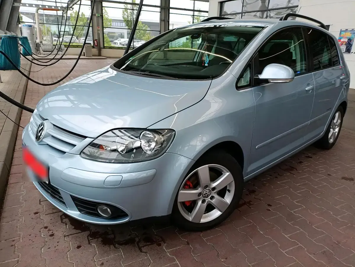 Gebraucht VW Golf Plus Cross 122 PS (89 kW) 2008 Blau Van / Kleinbus