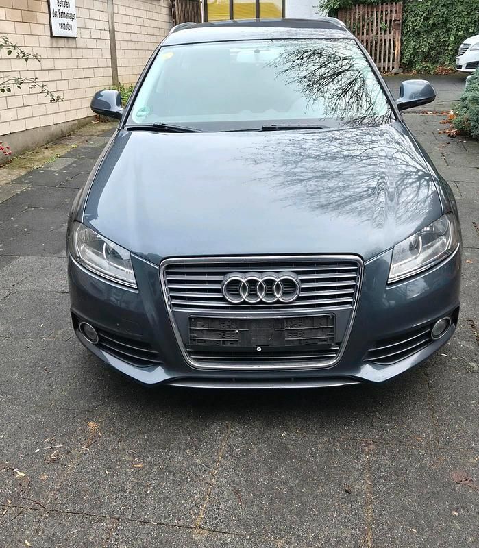 Gebraucht Audi A3 S-Line 140 PS (102 kW) 2010 Grau Kleinwagen