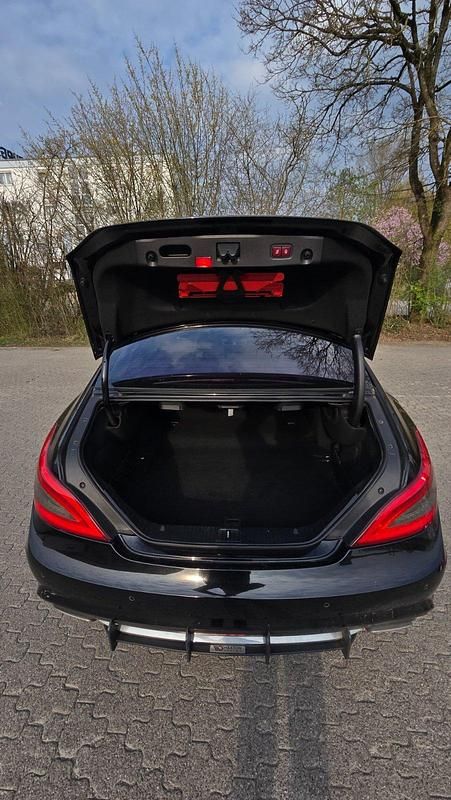 Gebraucht Mercedes CLS350 265 PS (194 kW) 2012 Schwarz Coupé