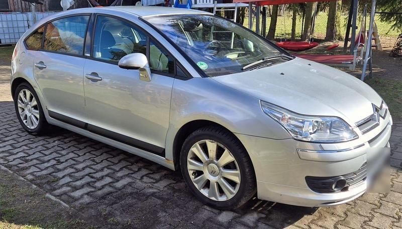 Gebraucht Citroën C4 136 PS (100 kW) 2005 Silber Limousine
