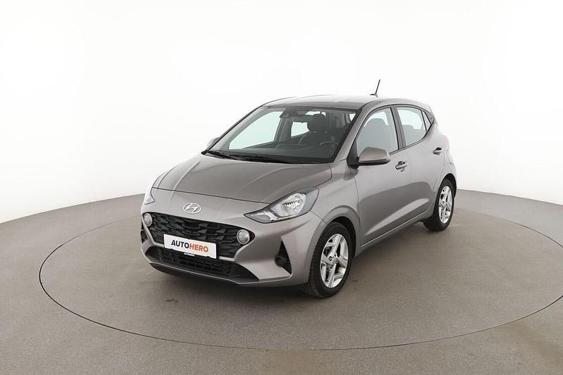 Braun Gebraucht 2022 Hyundai i10 Trend Kleinwagen | 14.940 € (Fairer Preis) - Bild 1/3