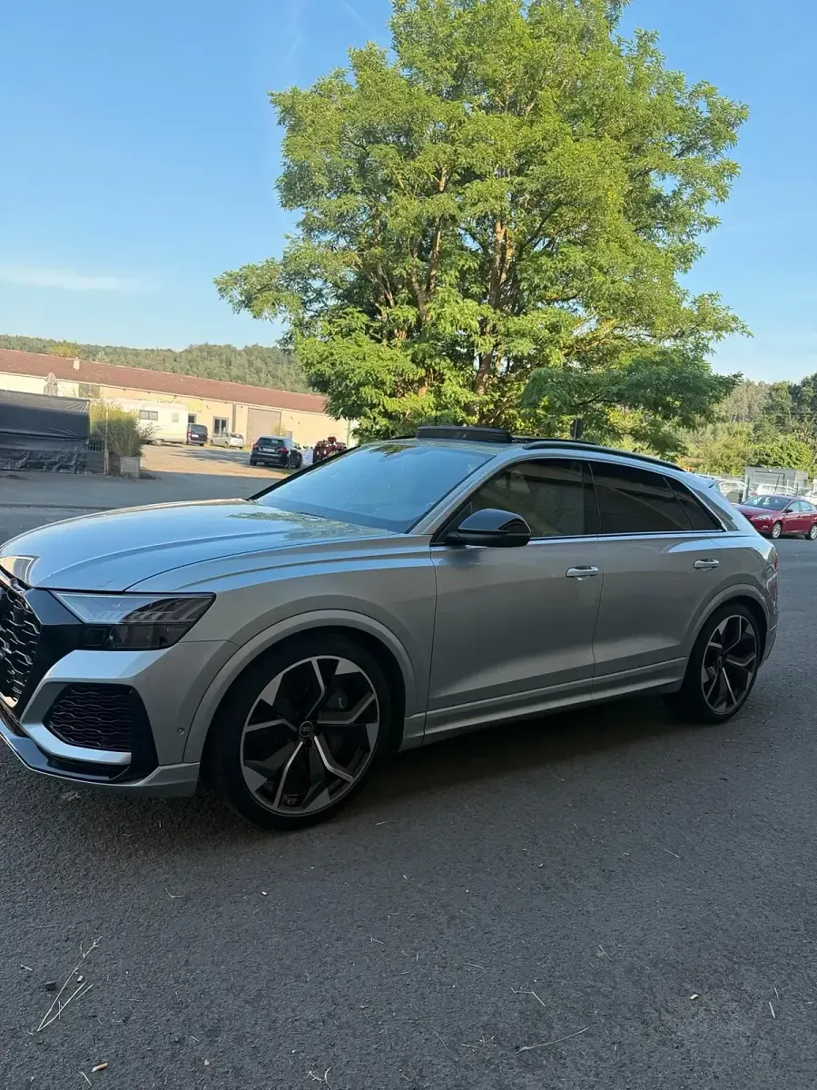 Gebraucht Audi RS Q8 Basis 600 PS (441 kW) 2024 Silber SUV