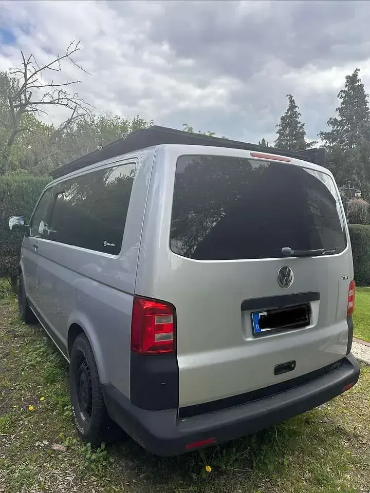 Gebraucht VW T5 105 PS (77 kW) 2008 Silber Van