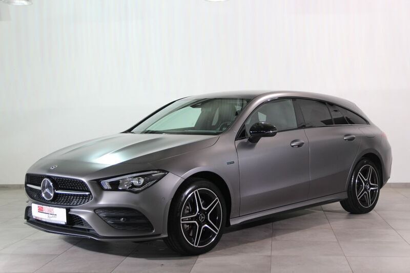 Grau Gebraucht 2020 Mercedes CLA250e Shooting Brake Style Kombi | 27.490 € (Fairer Preis) - Bild 1/4