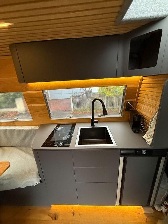 Gebraucht Iveco Daily 160 PS (117 kW) 2018 Weiß Van / Kleinbus