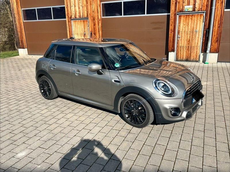 Gebraucht Mini ONE 102 PS (75 kW) 2019 Silber Kleinwagen