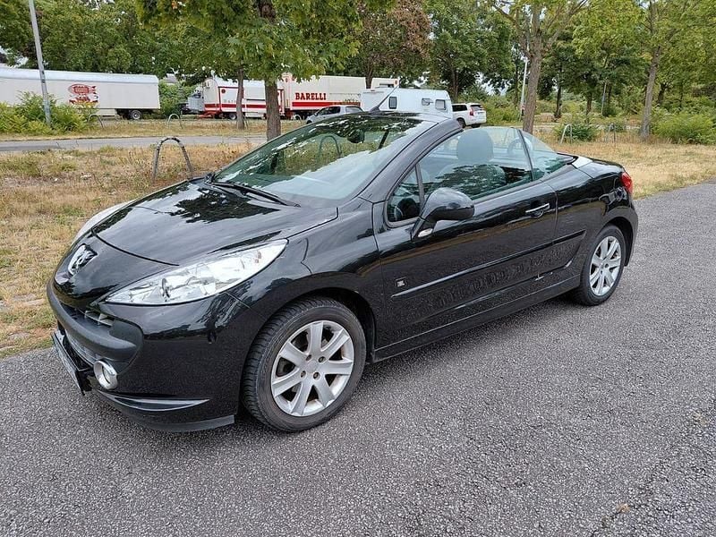 Schwarz Gebraucht 2009 Peugeot 207 CC Cabrio | 1.490 € - Bild 1/4