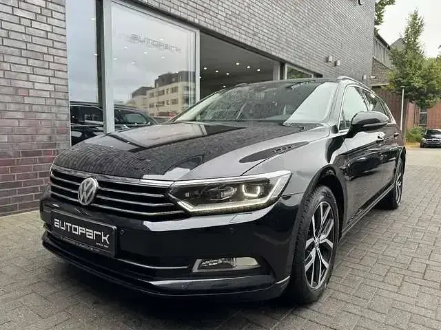 Gebraucht VW Passat Comfortline 150 PS (110 kW) 2016 Schwarz Kombi