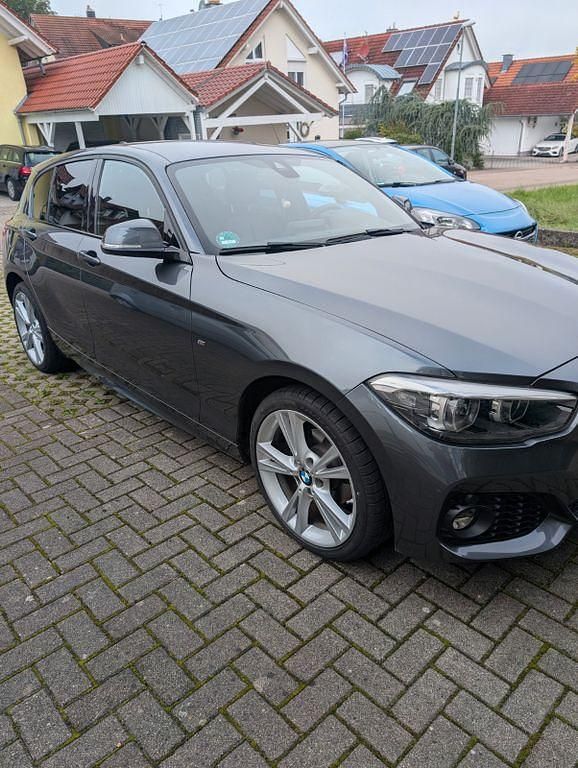 Gebraucht BMW 118 M Sport 136 PS (100 kW) 2018 Grau Kleinwagen