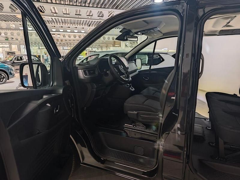 Gebraucht Nissan Primastar Tekna 170 PS (125 kW) 2025 Schwarz Van / Kleinbus