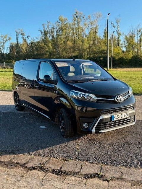 Gebraucht Toyota Proace 177 PS (130 kW) 2019 Schwarz Van / Kleinbus