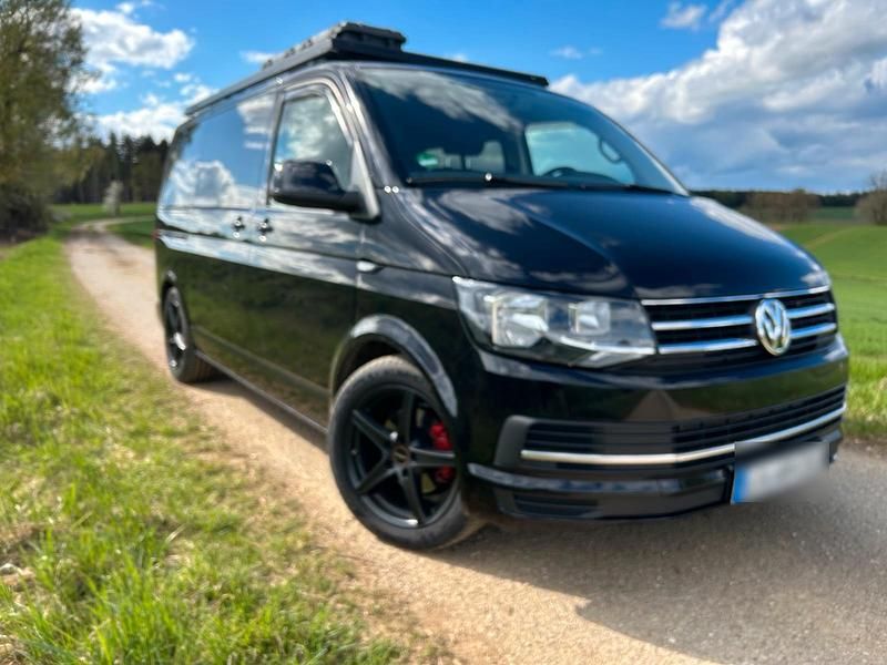 Usata VW Transporter 150 CV (110 kW) 2017 Nero Furgone