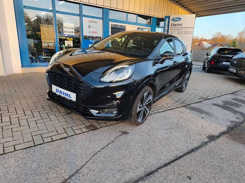 Obsidianschwarz metallic Gebraucht 2021 Ford Puma ST-Line SUV | 18.200 € (Fairer Preis) - Bild 1/4